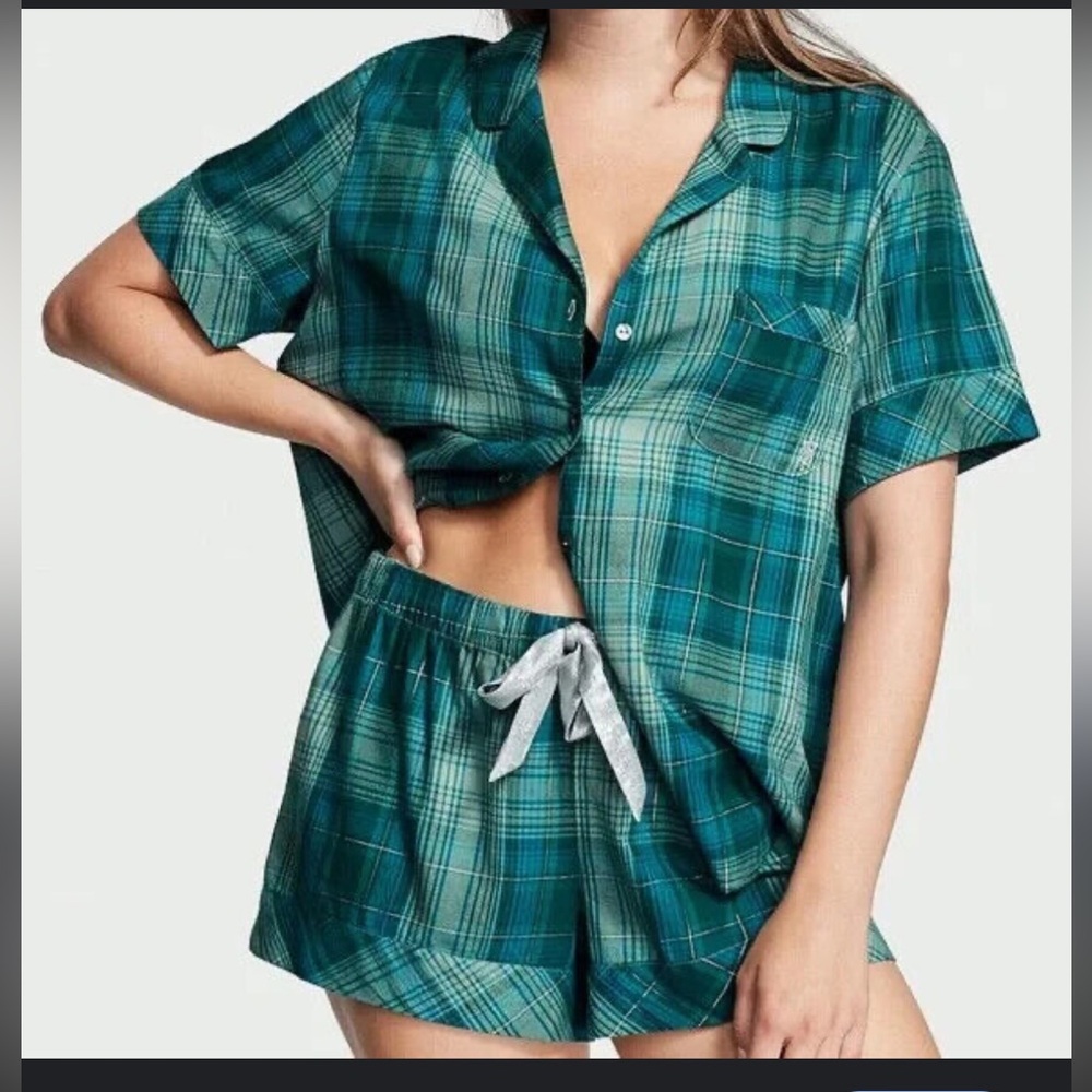 Victoria's Secret Green Plaid Pajama Set
